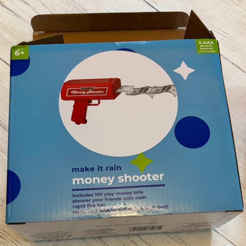 Make It Rain Money Shooter Red Cash Cannon Party Toy Play Money New Open Box Fun - Picture 3 of 4